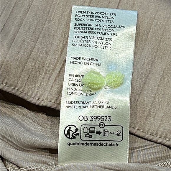 NEW Anthropologie The Thea Long-Sleeve Twofer Maxi Dress Medium Neutral Combo - Picture 9 of 17